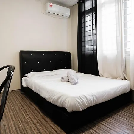 Permaisuri Homestay By Evernent Miri Exterior photo