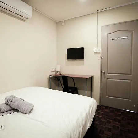 Permaisuri Homestay By Evernent Miri Exterior photo
