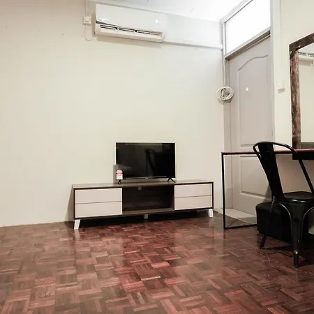 Permaisuri Homestay By Evernent Miri Exterior photo