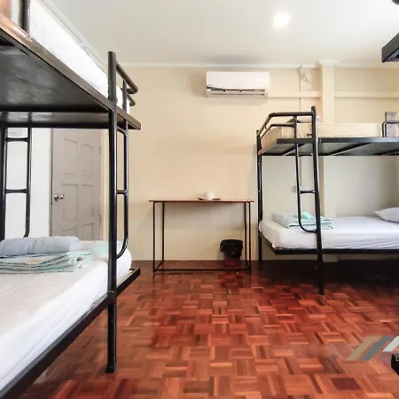 Permaisuri Homestay By Evernent Miri Exterior photo